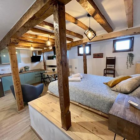 Atuaire Home Loft Con Encanto En El Corazon De Burgos Dauda Exterior foto